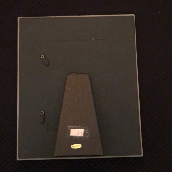 Tabletop Photo Frame - Picture 3 of 5